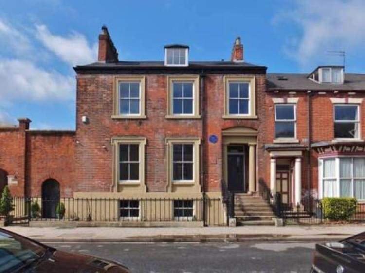 Hotel 114 Coltman Street Hull Kingston upon Hull Exterior foto