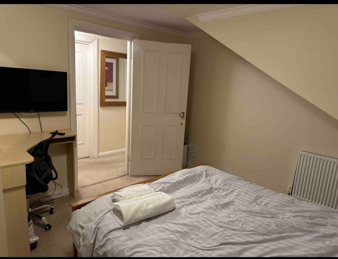 Hotel 114 Coltman Street Hull Kingston upon Hull Exterior foto